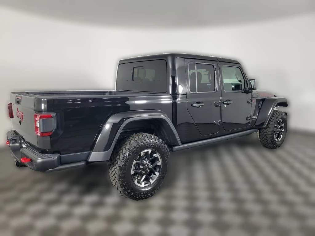 Jeep Gladiator Rubicon X 4x4 2026 — side view