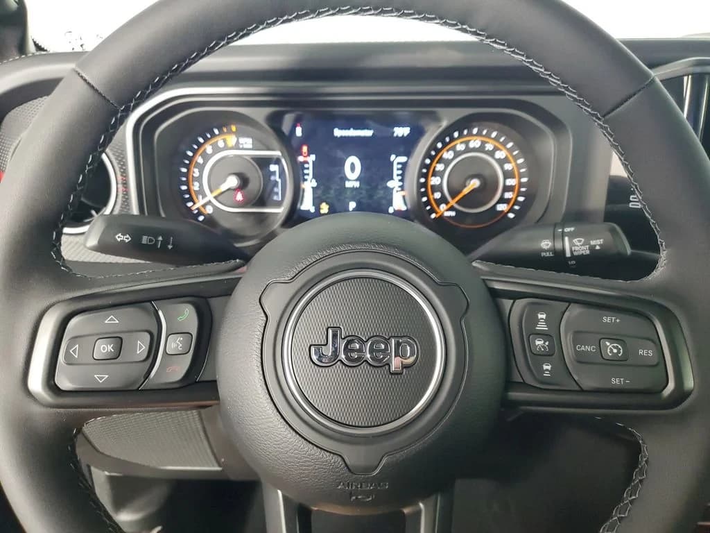 Jeep Gladiator Rubicon X 4x4 2026 — side view
