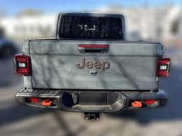 Jeep Gladiator Mojave X 4x4 2026 — side view
