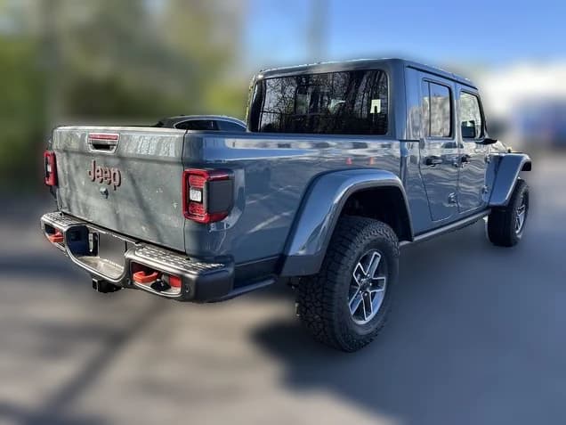 Jeep Gladiator Mojave X 4x4 2026 — side view
