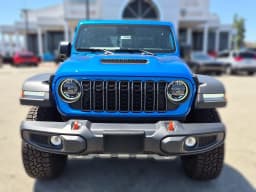 Jeep Gladiator Mojave 4x4 2026 — side view