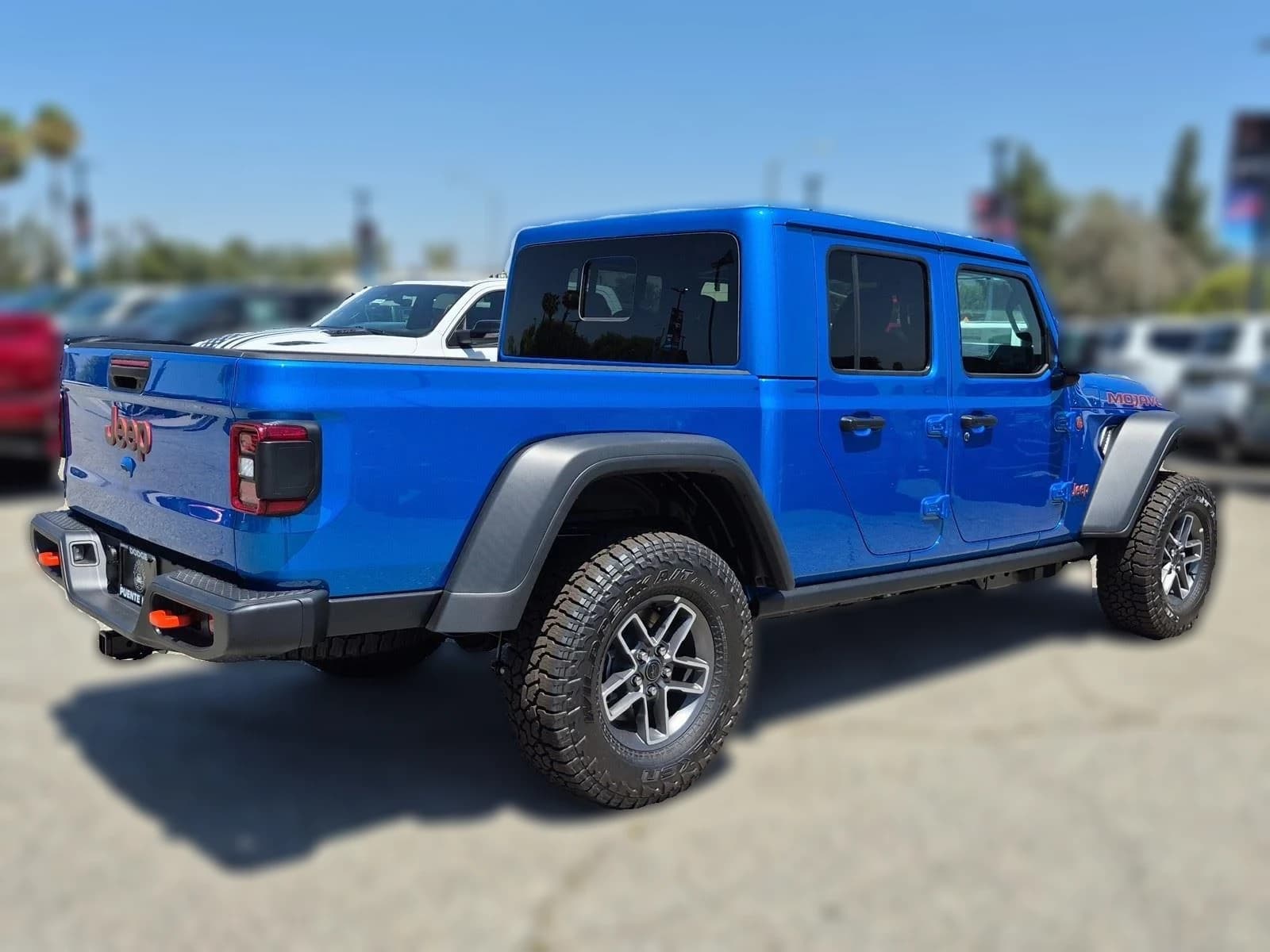 Jeep Gladiator Mojave 4x4 2026 — side view
