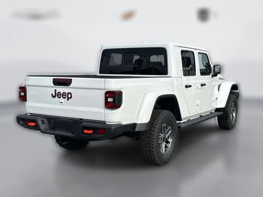 Jeep Gladiator Mojave 4x4 2026 — side view