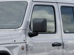 Jeep Gladiator Mojave 4x4 2026 — side view