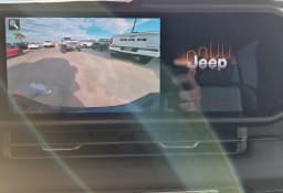 Jeep Gladiator Mojave 4x4 2026 — side view