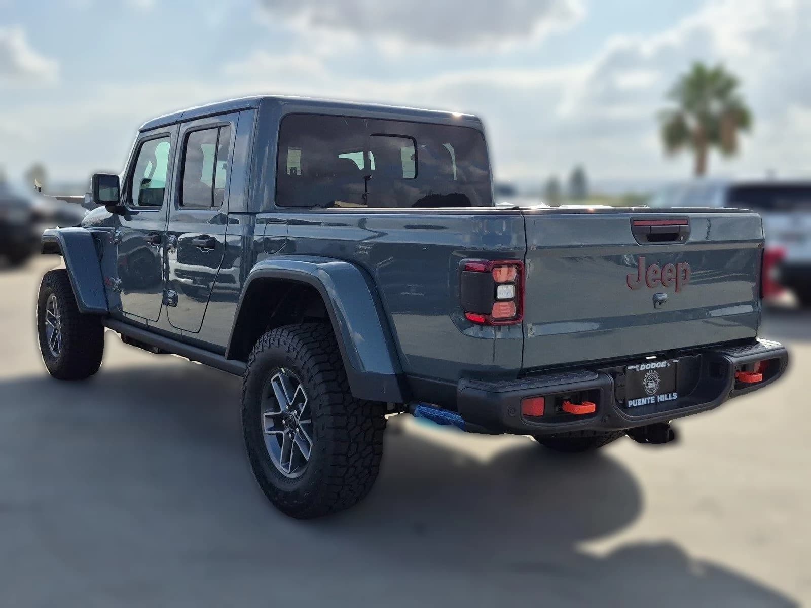 Jeep Gladiator Mojave X 4x4 2026 — side view