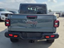 Jeep Gladiator Mojave X 4x4 2026 — side view