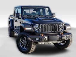 Jeep Gladiator Mojave 4x4 2026 — side view
