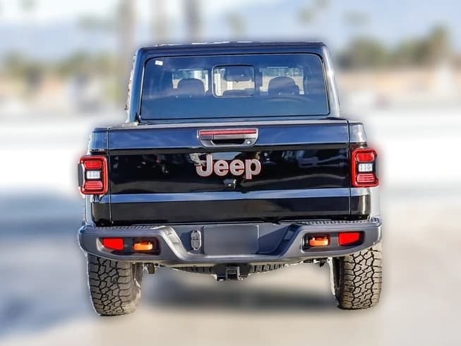 Jeep Gladiator Mojave 4x4 2026 — side view