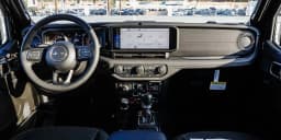 Jeep Gladiator Mojave 4x4 2026 — side view