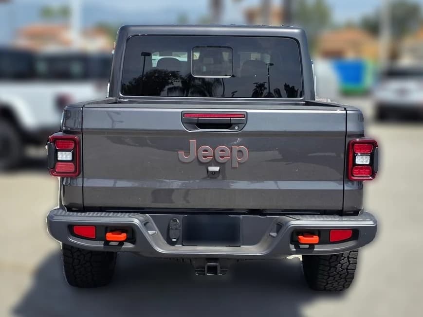 Jeep Gladiator Mojave X 4x4 2026 — side view