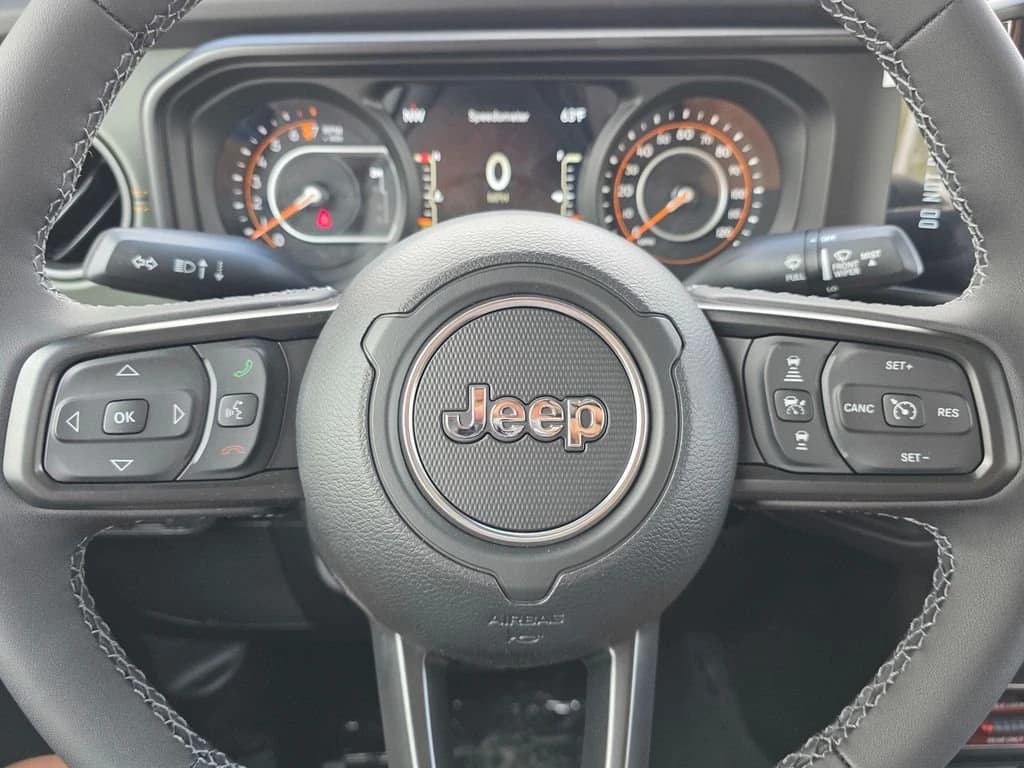 Jeep Gladiator Mojave 4x4 2026 — side view