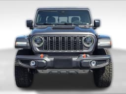 Jeep Gladiator Mojave X 4x4 2026 — side view