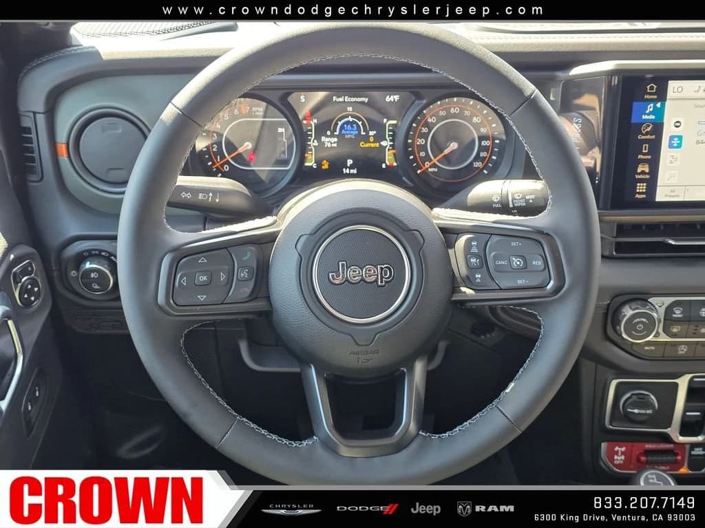 Jeep Gladiator Mojave X 4x4 2026 — side view