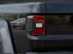 Jeep Gladiator Mojave X 4x4 2026 — side view