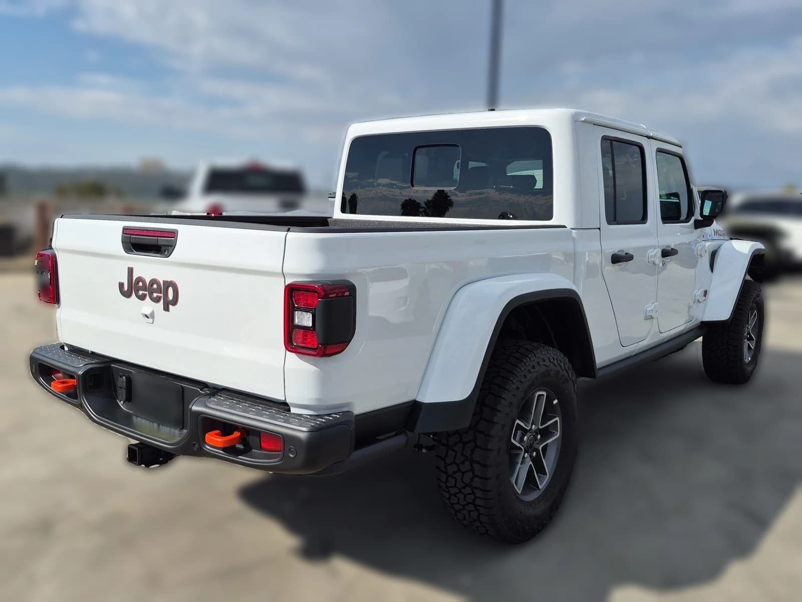 Jeep Gladiator Mojave 4x4 2026 — side view