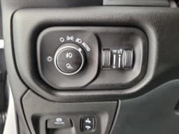 Ram 1500 Big Horn 4x2 Crew Cab 5'7" Box 2026 — side view
