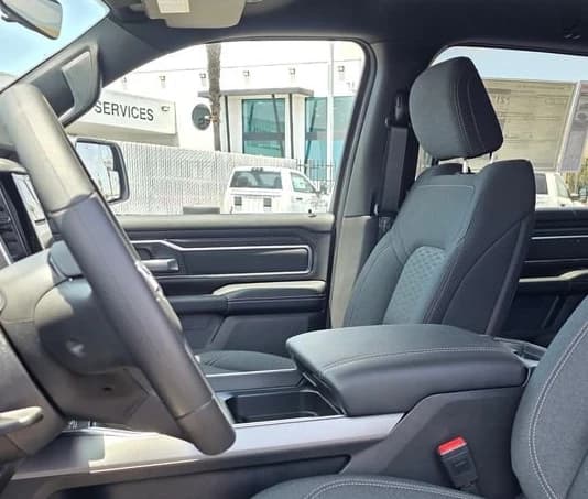 Ram 1500 Big Horn 4x2 Crew Cab 5'7" Box 2026 — side view
