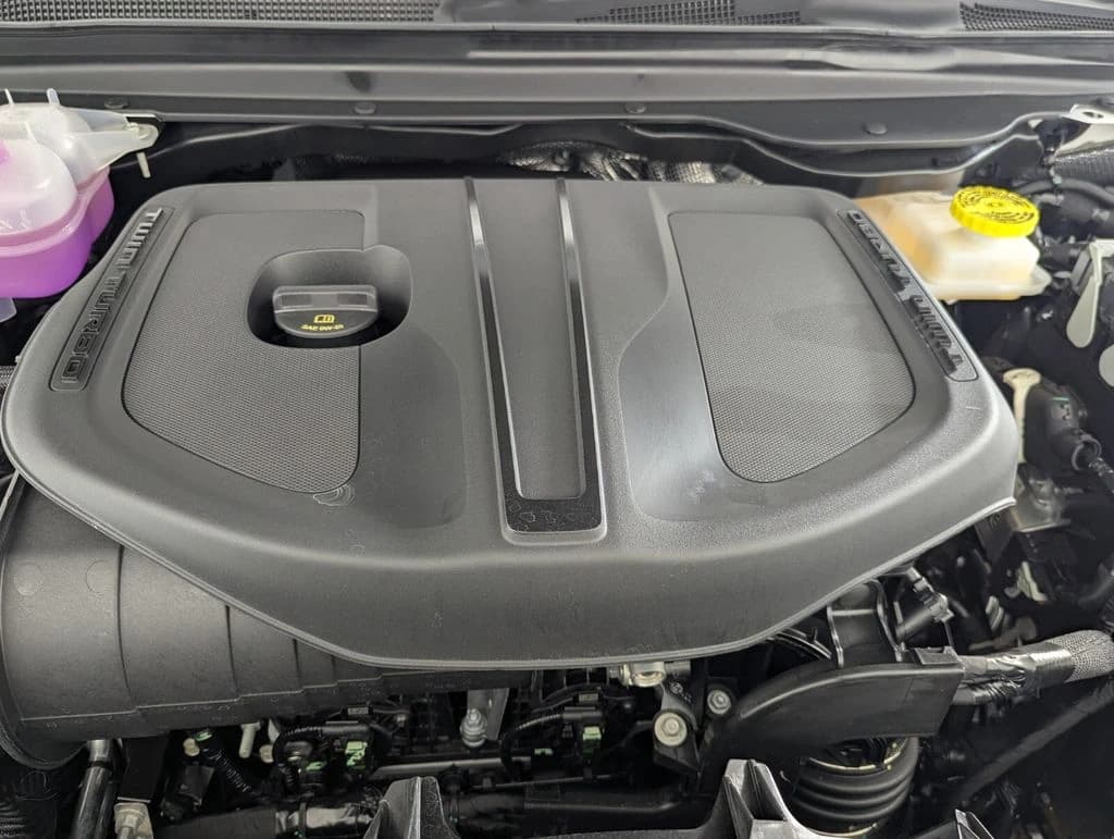 Ram 1500 Big Horn 4x2 Crew Cab 5'7" Box 2026 — side view
