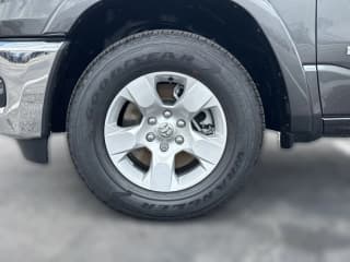 Ram 1500 Big Horn 4x2 Crew Cab 5'7" Box
