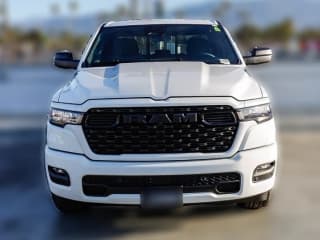 Ram 1500 Express 4x2 Crew Cab 5'7" Box