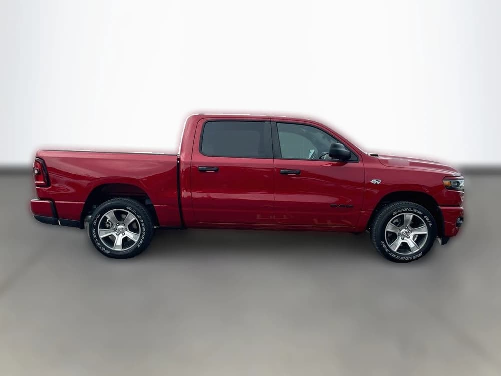 Ram 1500 Express 4x2 Crew Cab 5'7" Box 2026 — side view