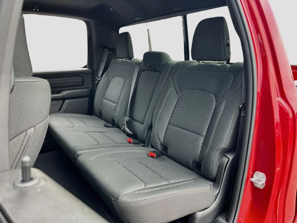 Ram 1500 Express 4x2 Crew Cab 5'7" Box 2026 — side view