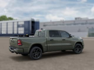 Ram 1500 Laramie 4x2 Crew Cab 5'7" Box