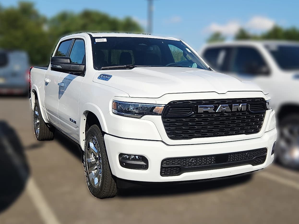 Ram 1500 Big Horn 4x4 Crew Cab 5'7" Box 2025 — side view