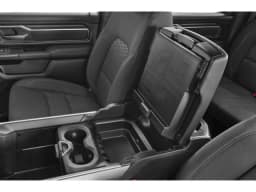 Ram 1500 Big Horn 4x4 Crew Cab 5'7" Box 2027 — side view