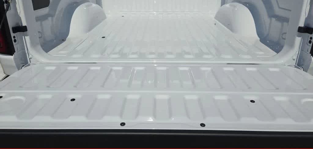 Ram 1500 Express 4x4 Crew Cab 5'7" Box 2026 — side view