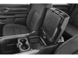 Ram 1500 Big Horn 4x4 Crew Cab 5'7" Box 2027 — side view