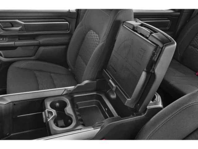Ram 1500 Big Horn 4x4 Crew Cab 5'7" Box 2027 — side view