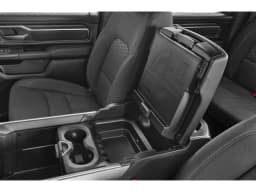 Ram 1500 Big Horn 4x4 Crew Cab 5'7" Box 2027 — side view
