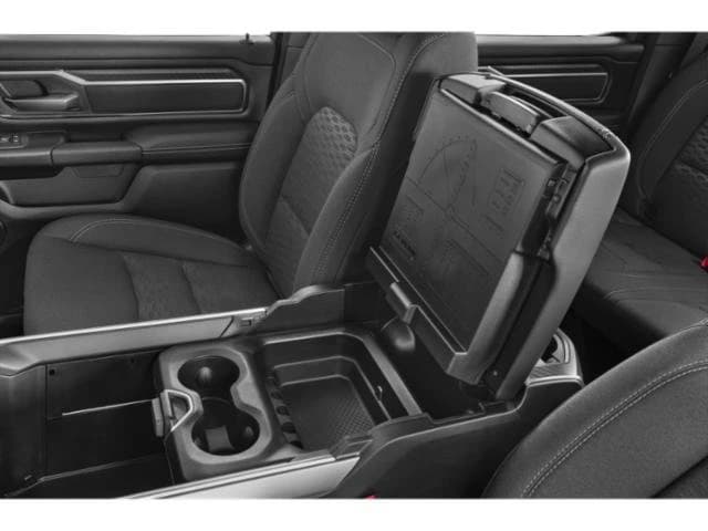 Ram 1500 Big Horn 4x4 Crew Cab 5'7" Box 2027 — side view