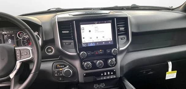 Ram 1500 Big Horn 4x4 Crew Cab 5'7" Box 2026 — side view