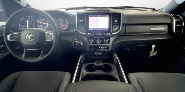 Ram 1500 Big Horn 4x4 Crew Cab 5'7" Box 2026 — side view