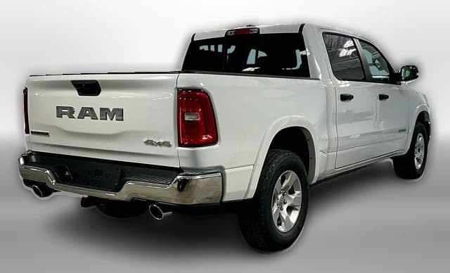 Ram 1500 Big Horn 4x4 Crew Cab 5'7" Box 2026 — side view