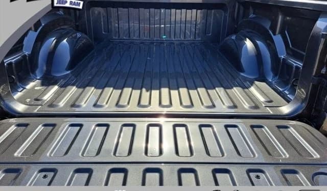 Ram 1500 Big Horn 4x4 Crew Cab 5'7" Box 2026 — side view