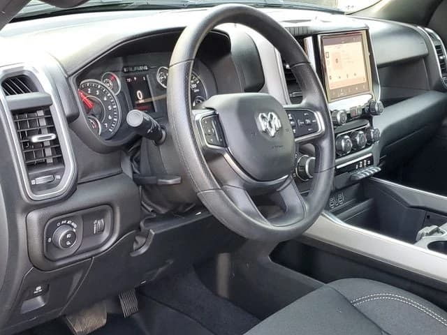 Ram 1500 Big Horn 4x4 Crew Cab 5'7" Box 2026 — side view