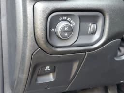 Ram 1500 Big Horn 4x4 Crew Cab 5'7" Box 2026 — side view