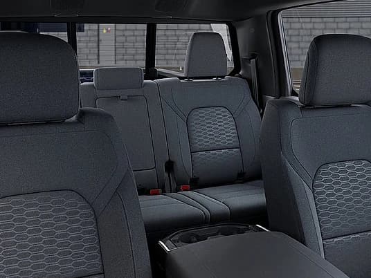 Ram 1500 Big Horn 4x4 Crew Cab 5'7" Box 2026 — side view