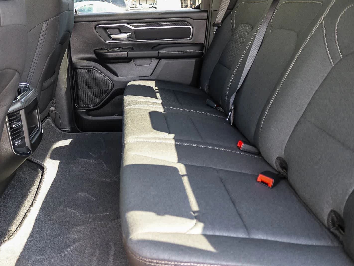 Ram 1500 Big Horn 4x4 Crew Cab 5'7" Box 2026 — side view