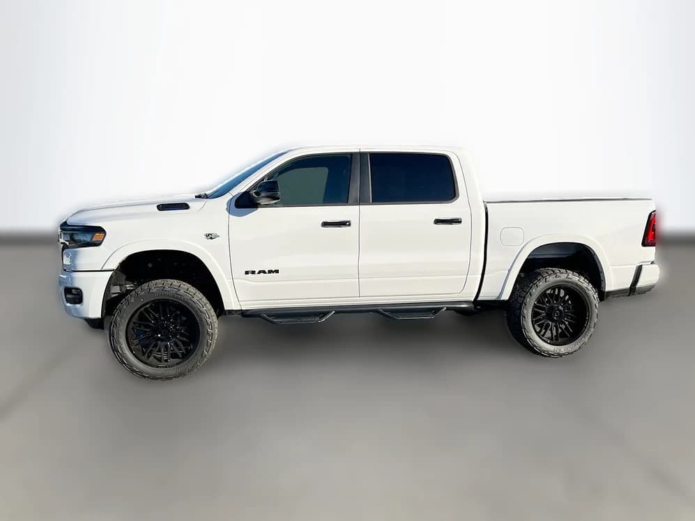 Ram 1500 Big Horn 4x4 Crew Cab 5'7" Box 2026 — side view