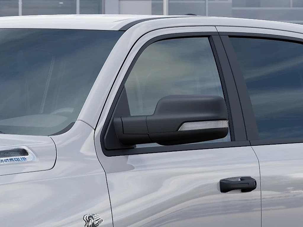 Ram 1500 Big Horn 4x4 Crew Cab 5'7" Box 2026 — side view