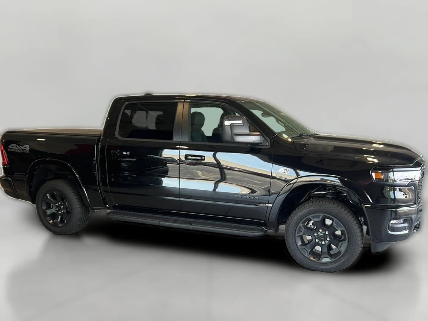 Ram 1500 Big Horn 4x4 Crew Cab 5'7" Box 2026 — side view