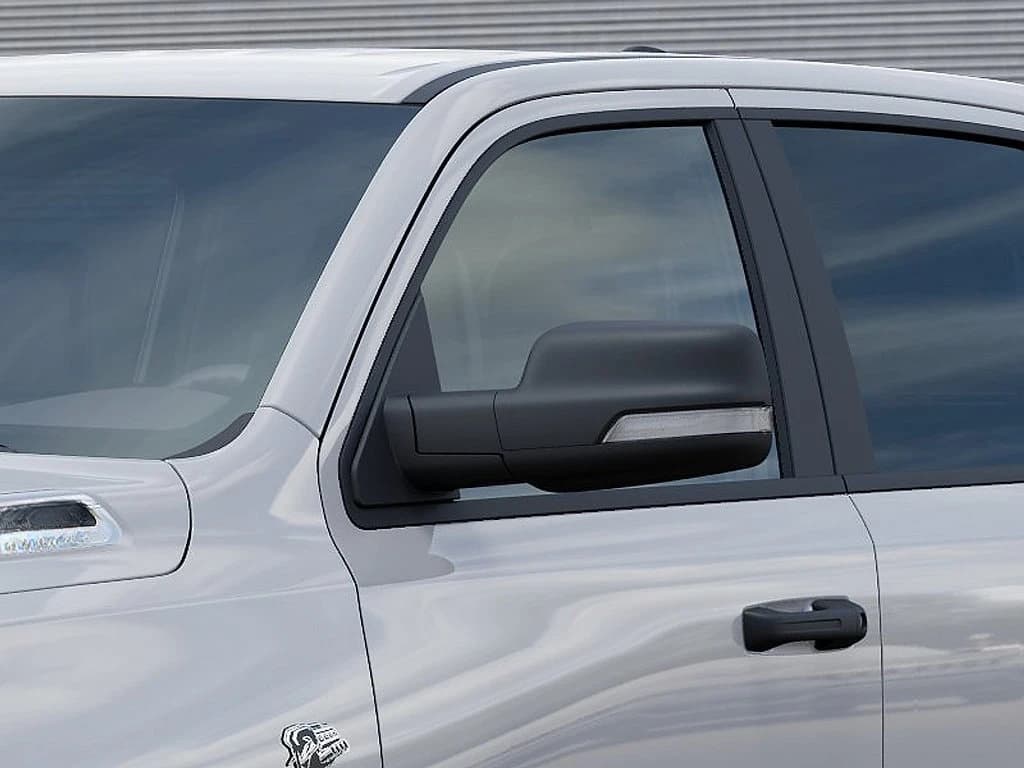 Ram 1500 Big Horn 4x4 Crew Cab 5'7" Box 2026 — side view