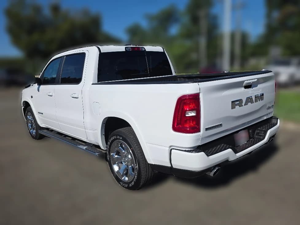 Ram 1500 Big Horn 4x4 Crew Cab 5'7" Box 2026 — side view