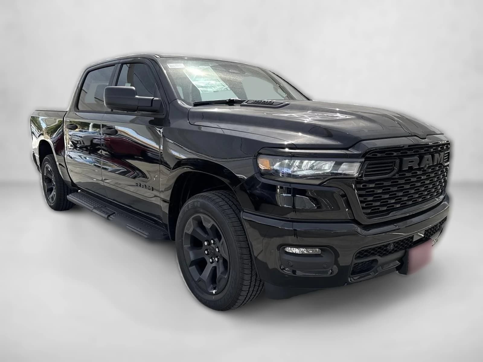 Ram 1500 Express 4x4 Crew Cab 5'7" Box 2026 — side view