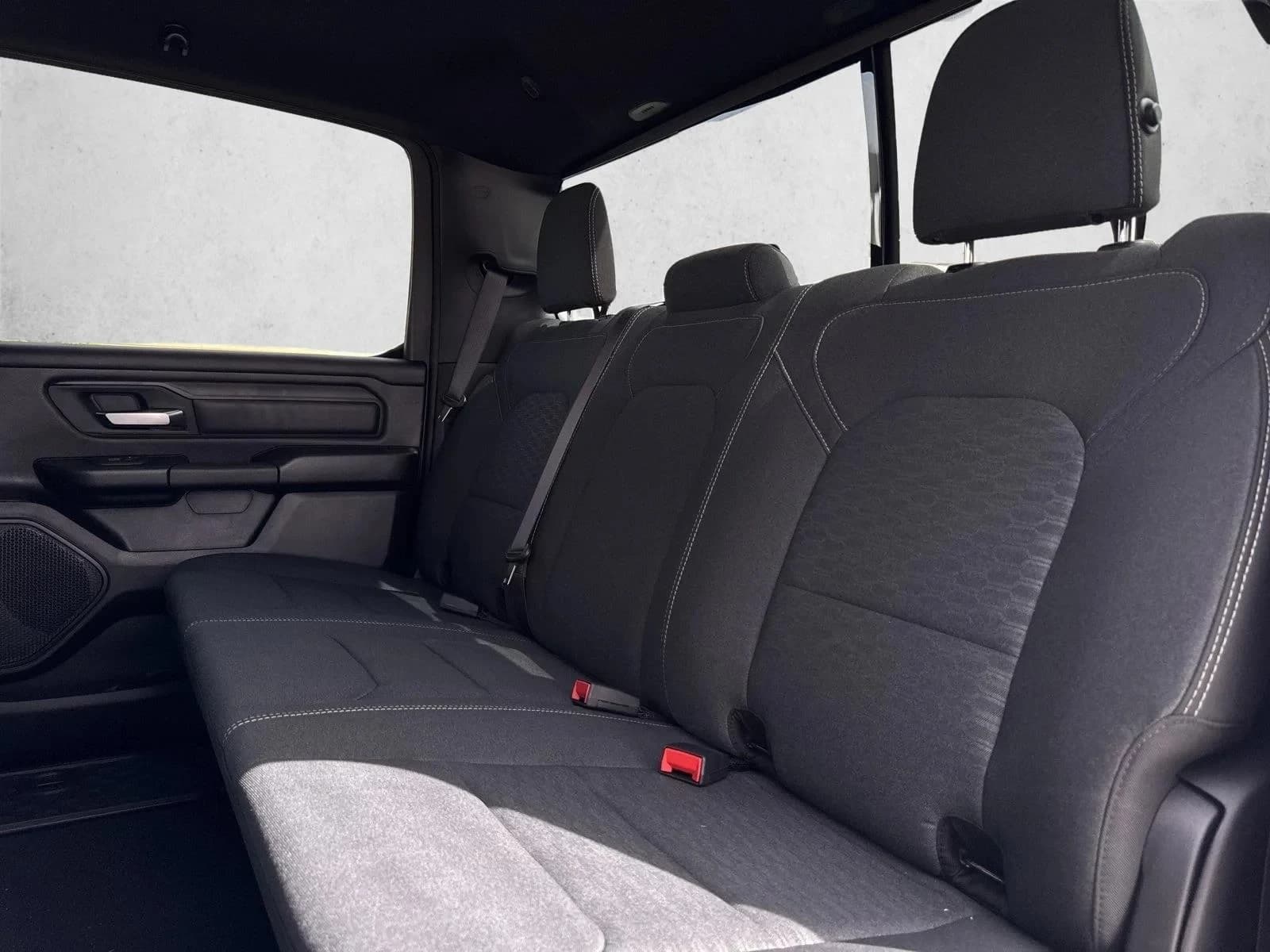 Ram 1500 Express 4x4 Crew Cab 5'7" Box 2026 — side view